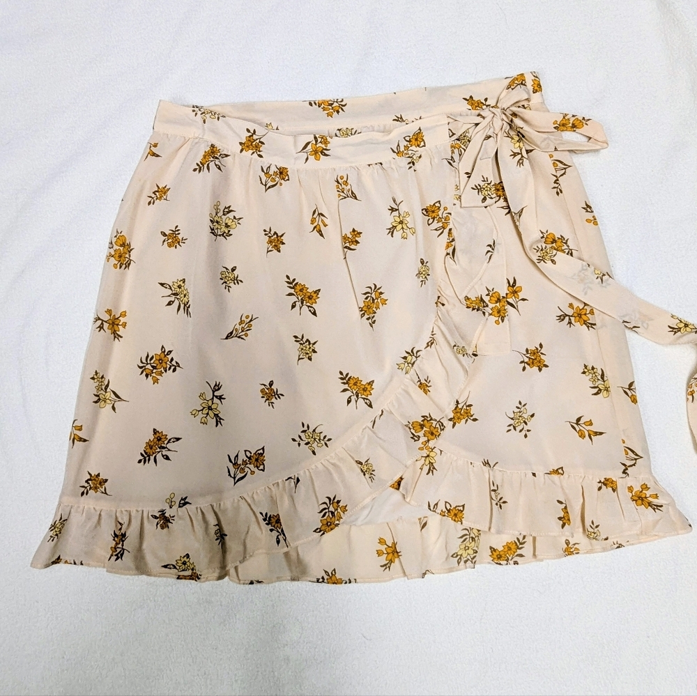 Madewell Silk Wrap Mini Skirt Ruffle Size 6